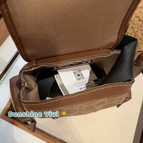 NWT Coach Sprint Sling PackIn Signature Canvas CDB70 Gunmetal - Picture 5 of 8